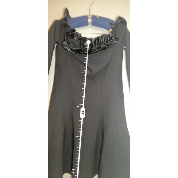 Cinq à Sept Tamra Off Shoulder Long Sleeve Mini Dress in Black Size 10 - Picture 7 of 12